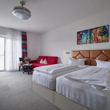 Kessler Hotell 3*